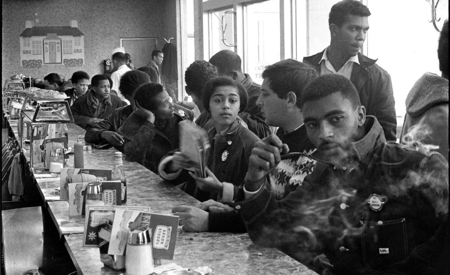 sit in toddle house atlantagray.jpg 1440x880 q85 crop subsampling 2 upscale